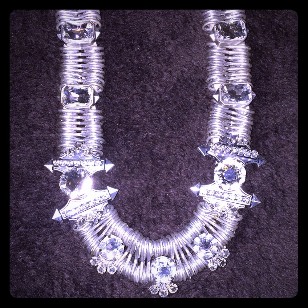 🆕 J. Crew silver sparkle rhinestone necklace